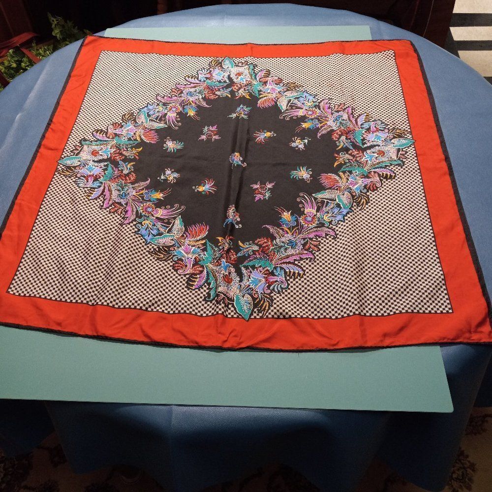 Diamond Floral Scarf with Red border